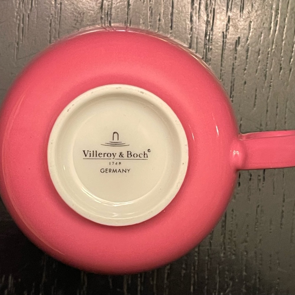4 Pieces Villeroy & Boch Tea Cup & Oval Saucers Wonderful World Collect Pink NWT - Picture 10 of 13